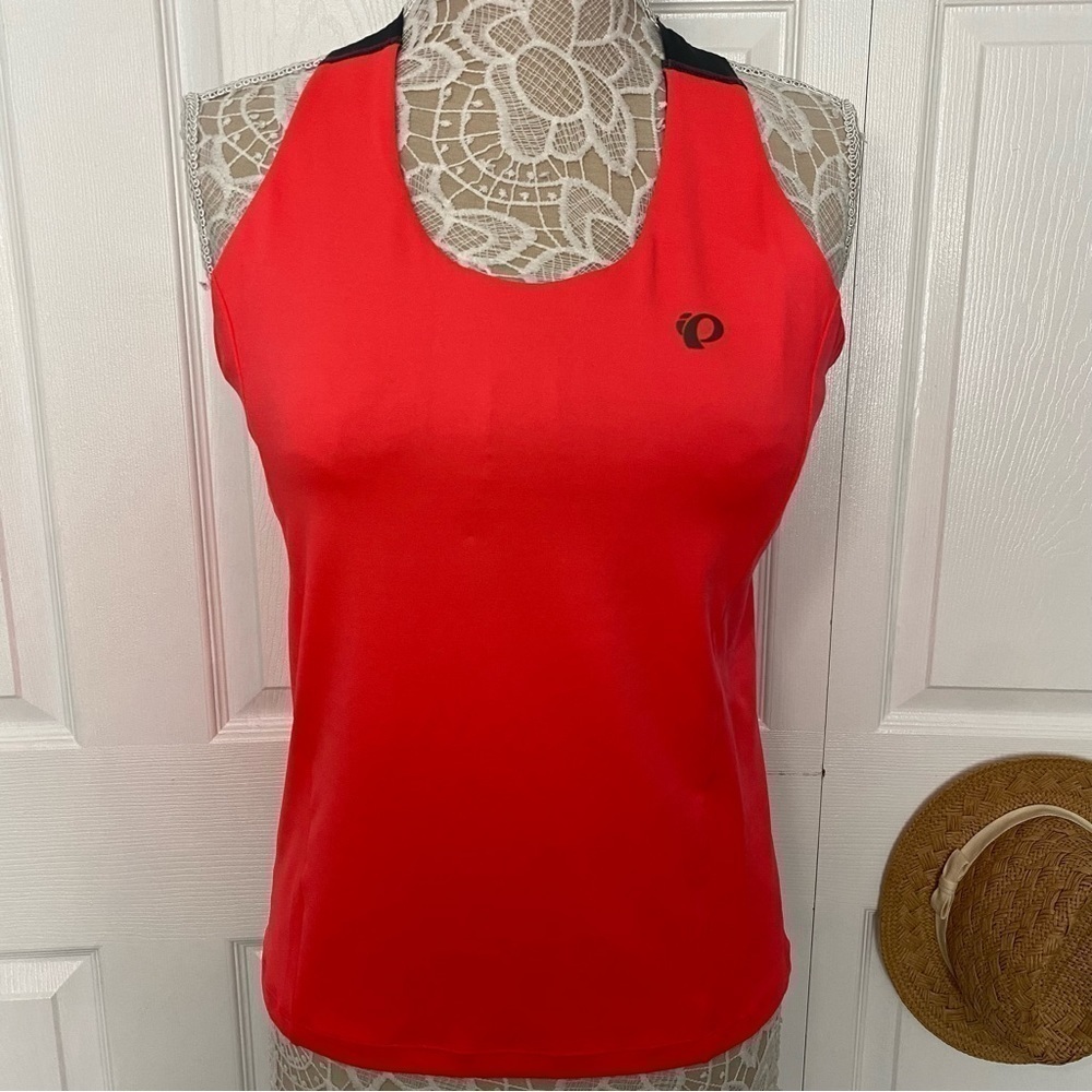 Pearl izumi Symphony Bike Hiking Running tank Atomic red build in bra size L